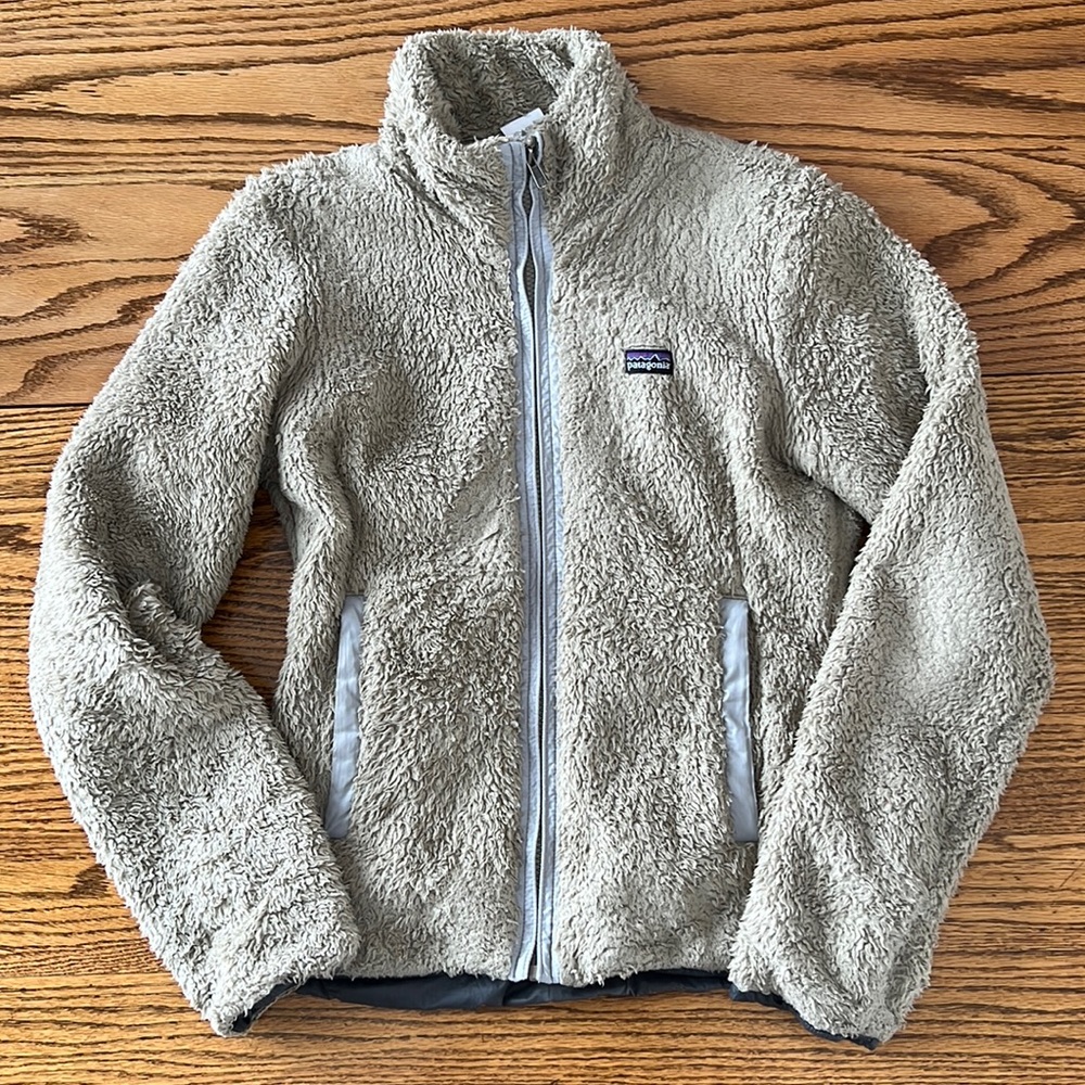 Womens Patagonia Sherpa zip up jacket.